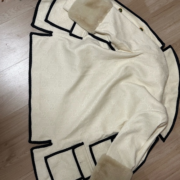 Gucci coat size 36 - Picture 3 of 8